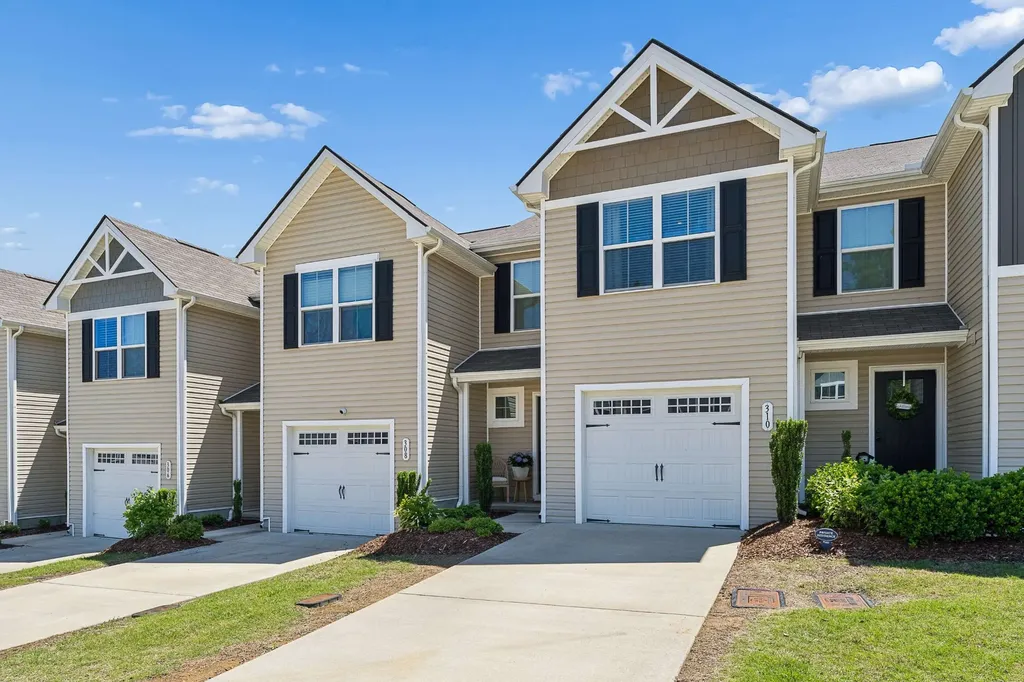 310 Sunnyview Drive Lebanon TN 37090