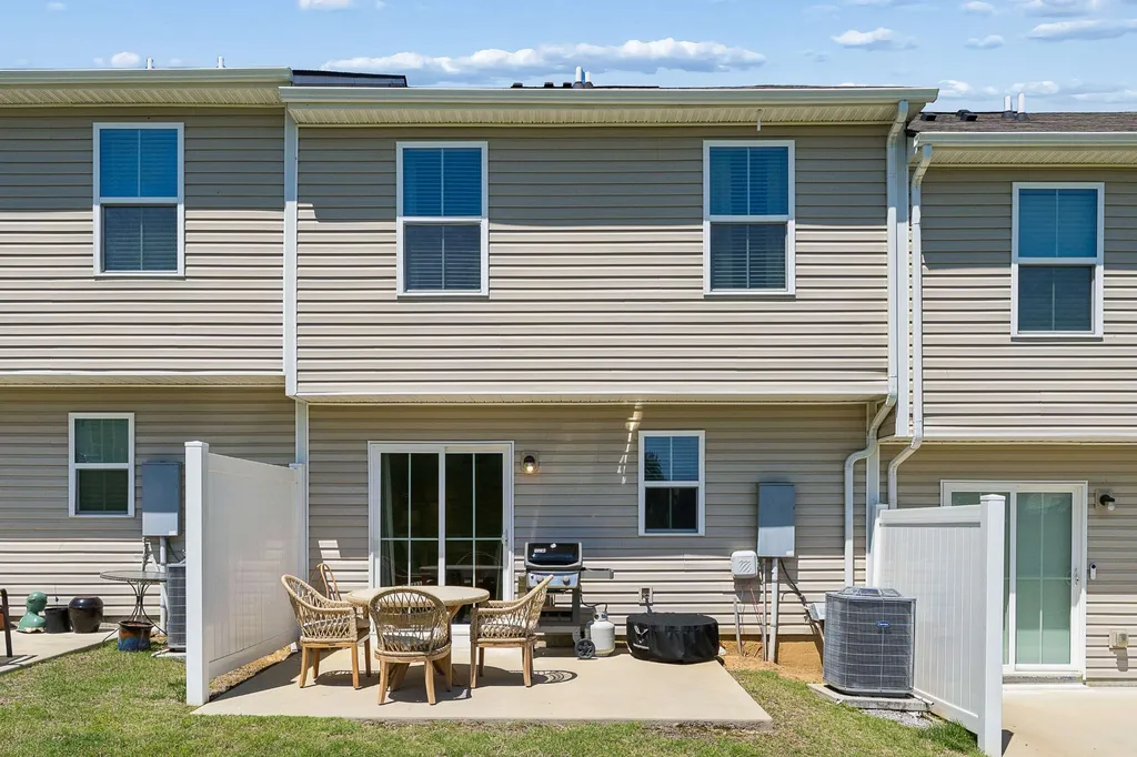 310 Sunnyview Drive Lebanon TN 37090
