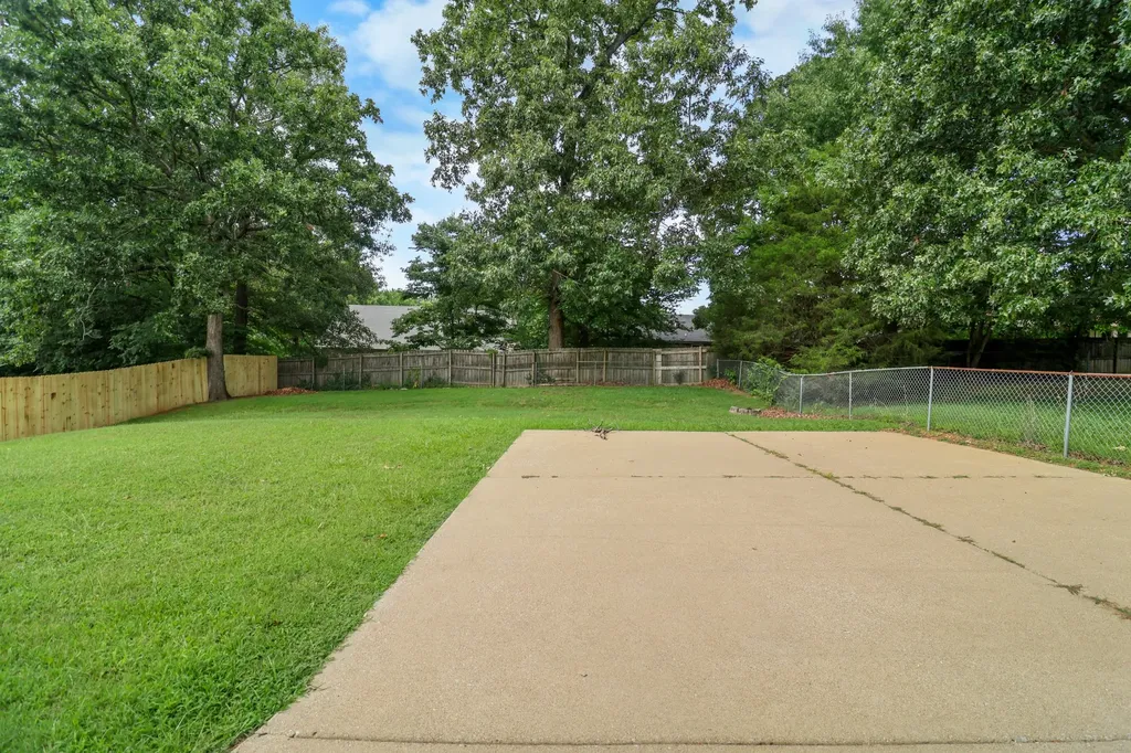 931 Poppy Drive Clarksville TN 37042