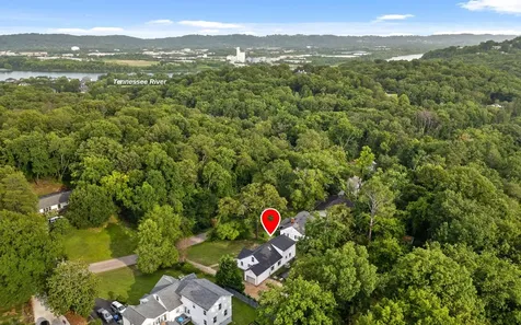 2821 Ozark Road Chattanooga TN 37415