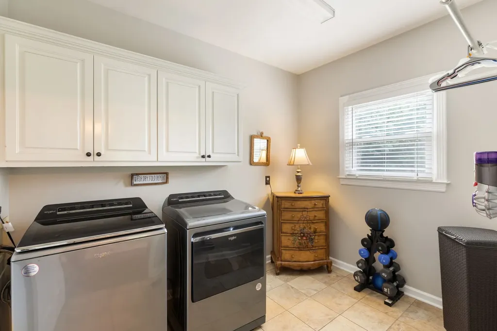 8240 Moores Lane Brentwood TN 37027