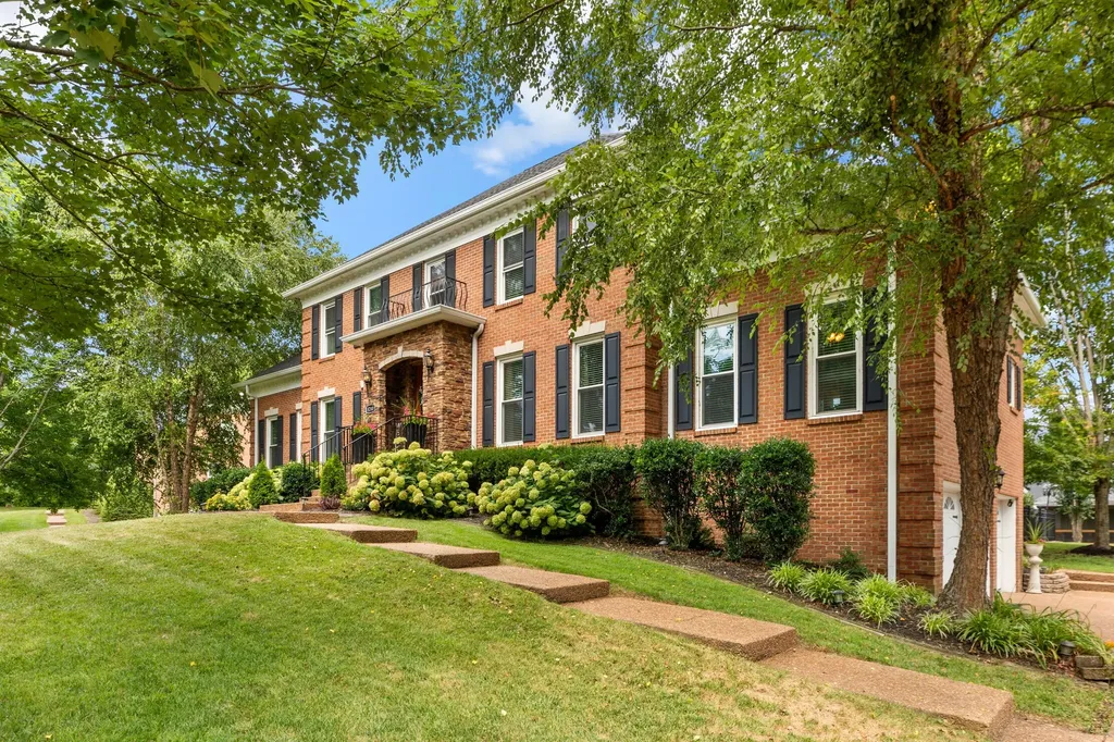 8240 Moores Lane Brentwood TN 37027