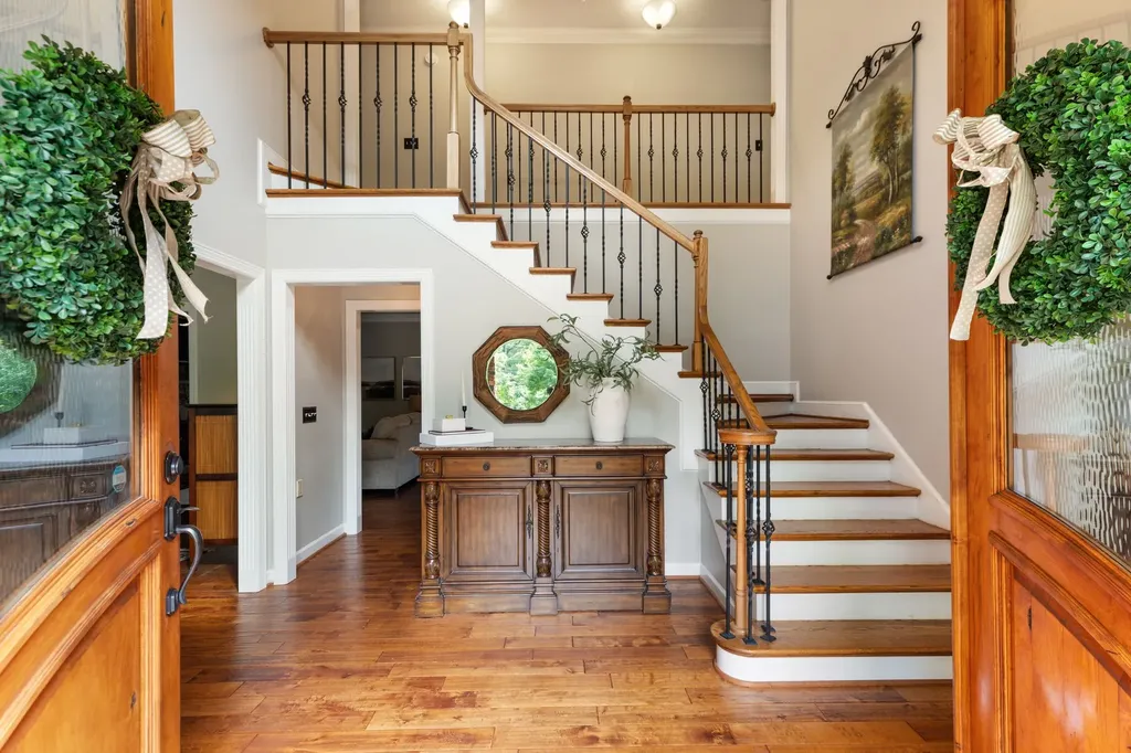 8240 Moores Lane Brentwood TN 37027