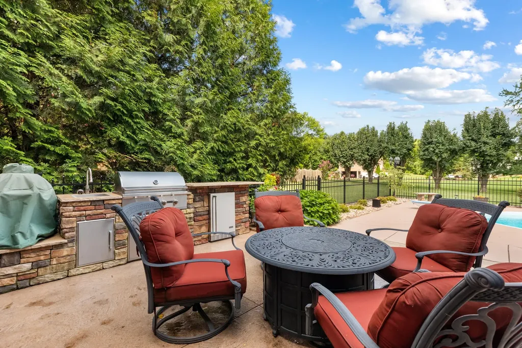 8240 Moores Lane Brentwood TN 37027