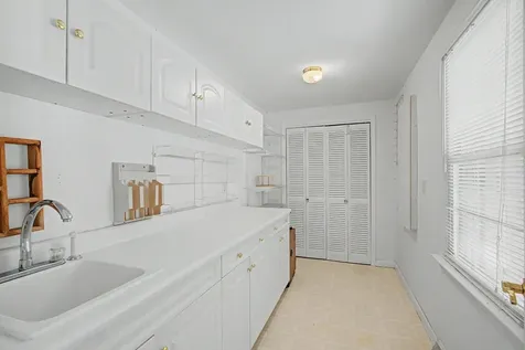 530 S Main Street Adairville KY 42202