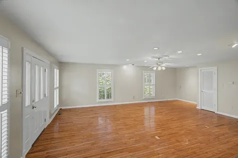530 S Main Street Adairville KY 42202