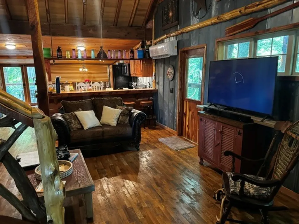 200 Jennifer Lane Dowelltown TN 37059
