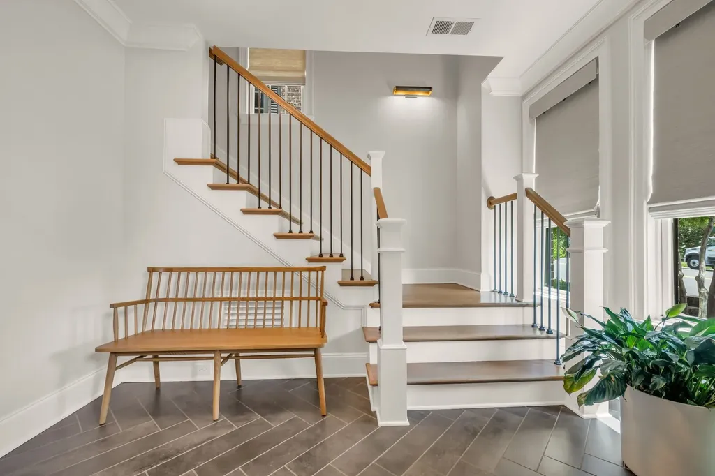 3608A West End Avenue Nashville TN 37205