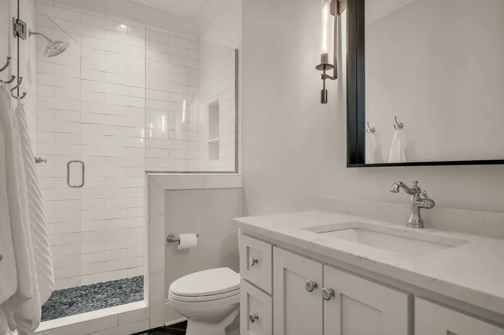 3608A West End Avenue Nashville TN 37205