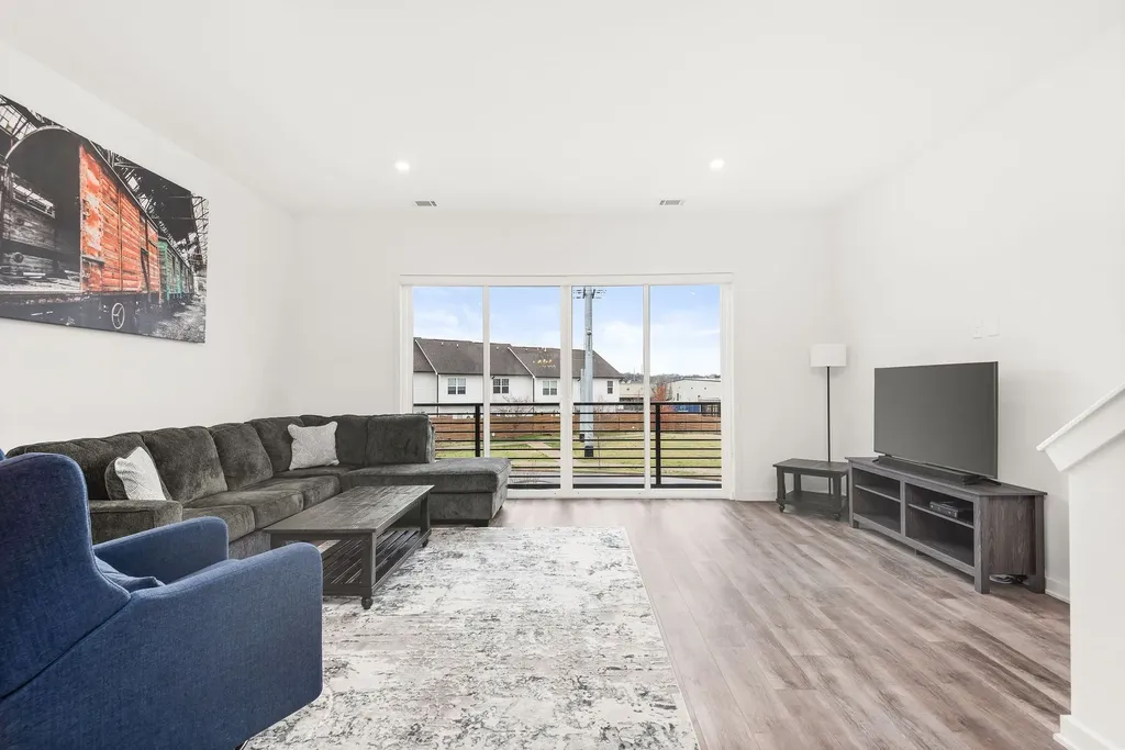 5716 California Avenue Nashville TN 37209