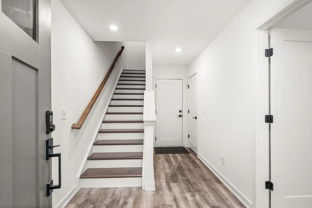 5716 California Avenue Nashville TN 37209