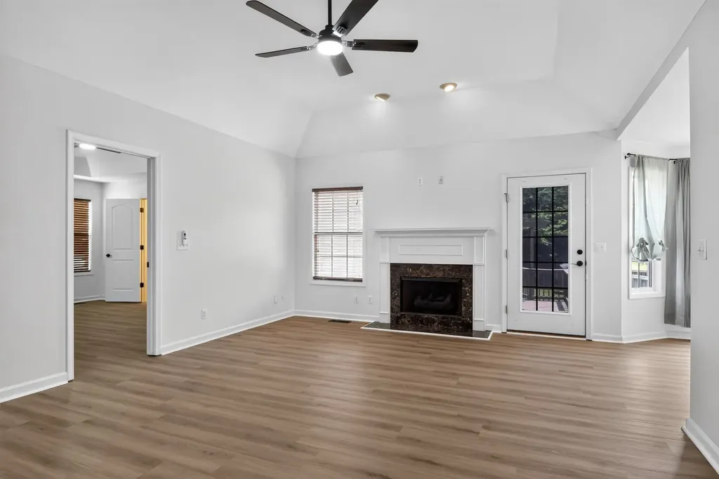 3721 Gray Fox Drive Clarksville TN 37040