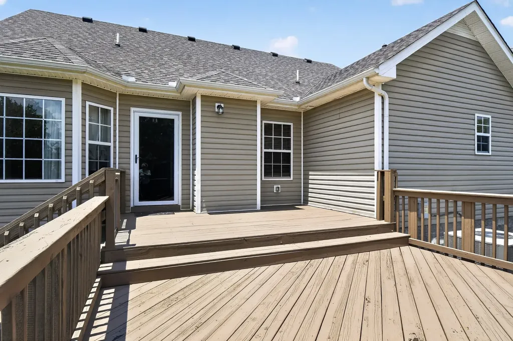 3721 Gray Fox Drive Clarksville TN 37040