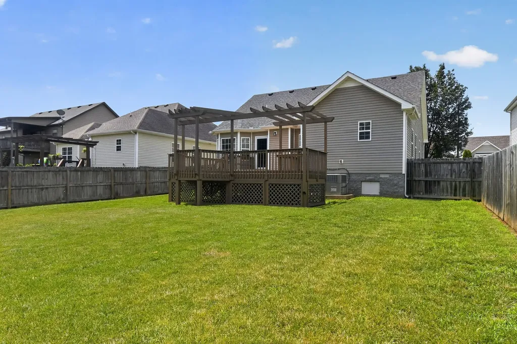 3721 Gray Fox Drive Clarksville TN 37040