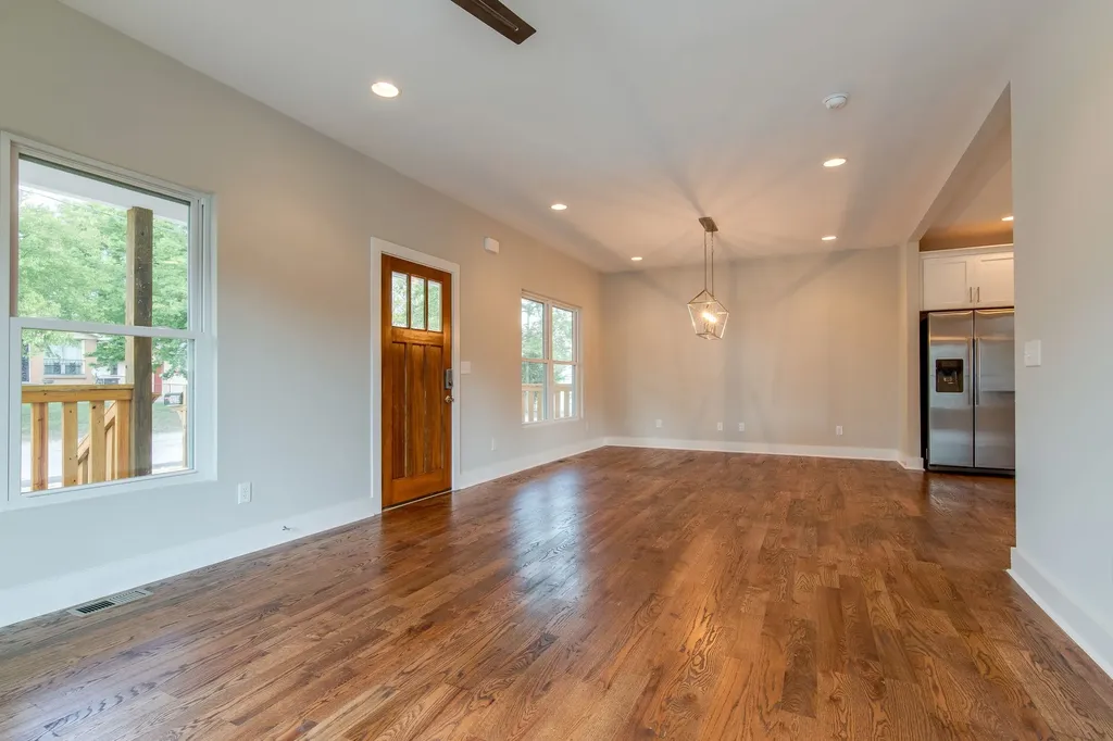 2214 14th Avenue N Nashville TN 37208