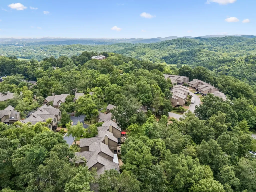 766 Harpeth Trace Drive Nashville TN 37221