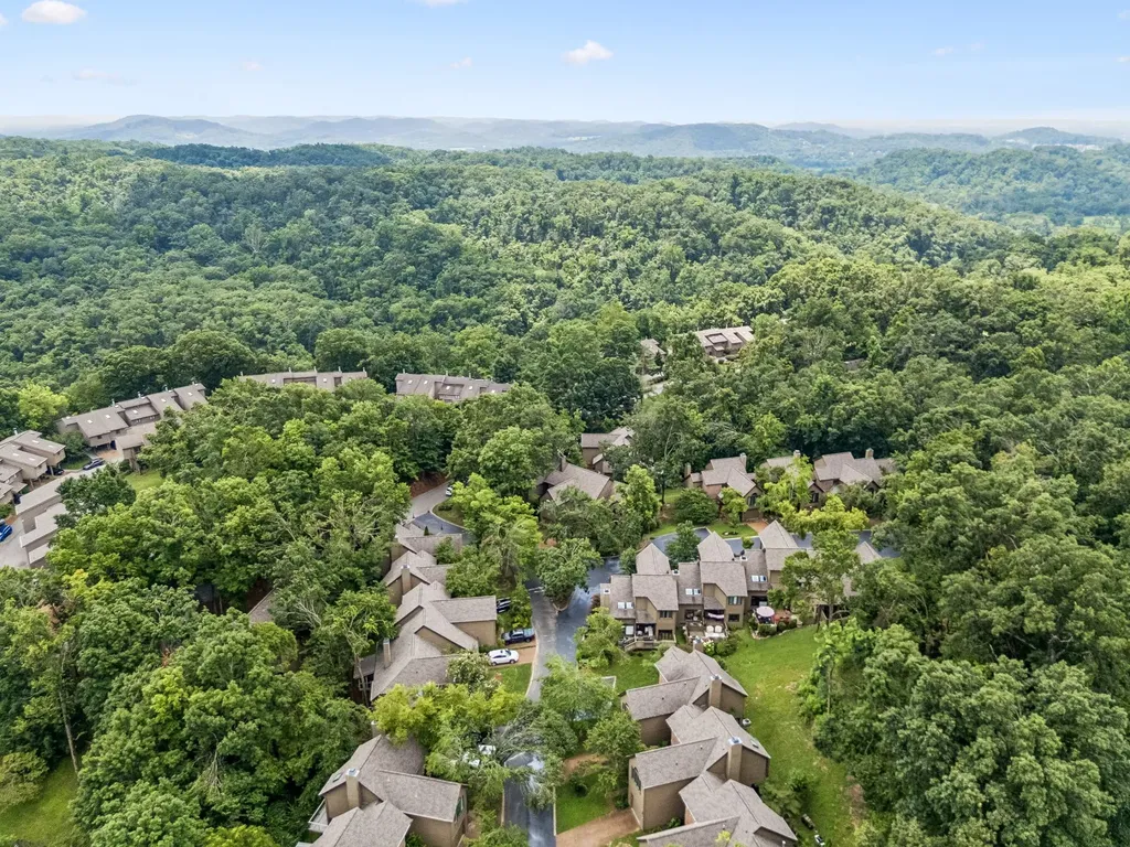 766 Harpeth Trace Drive Nashville TN 37221