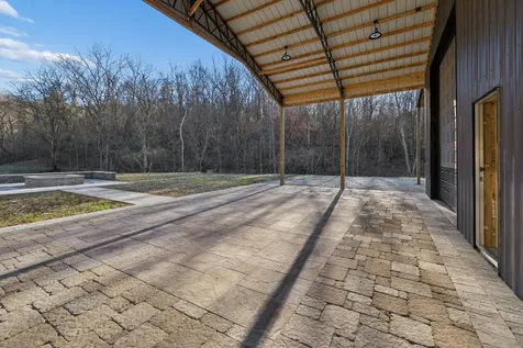 215 Hickman Creek Road S Hickman TN 38567