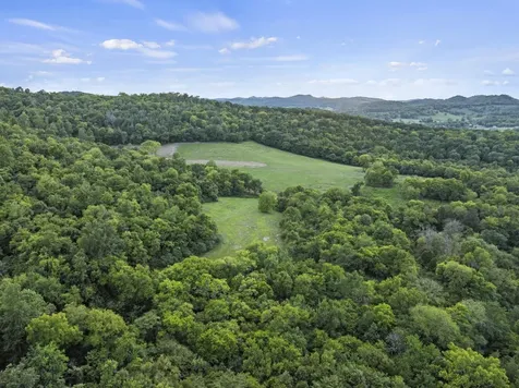 215 Hickman Creek Road S Hickman TN 38567