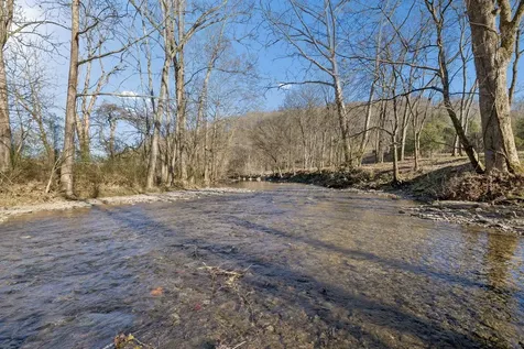 215 Hickman Creek Road S Hickman TN 38567