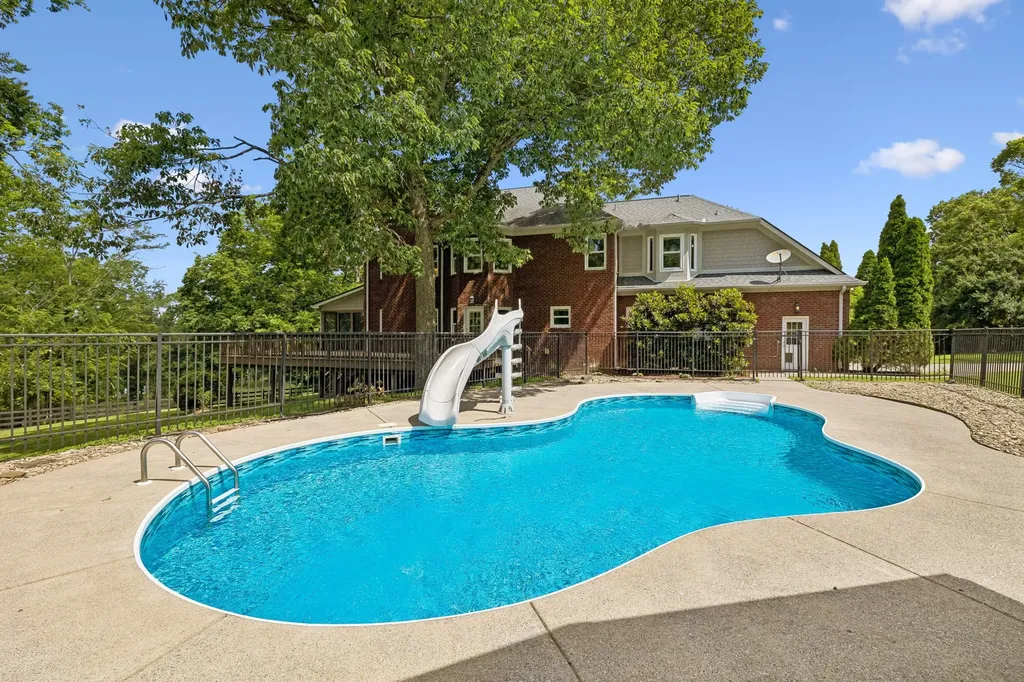 2671 Sanford Road Nolensville TN 37135