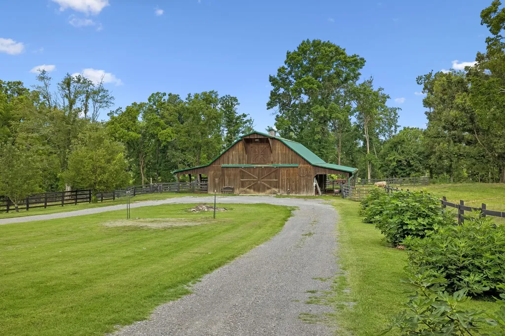 2671 Sanford Road Nolensville TN 37135