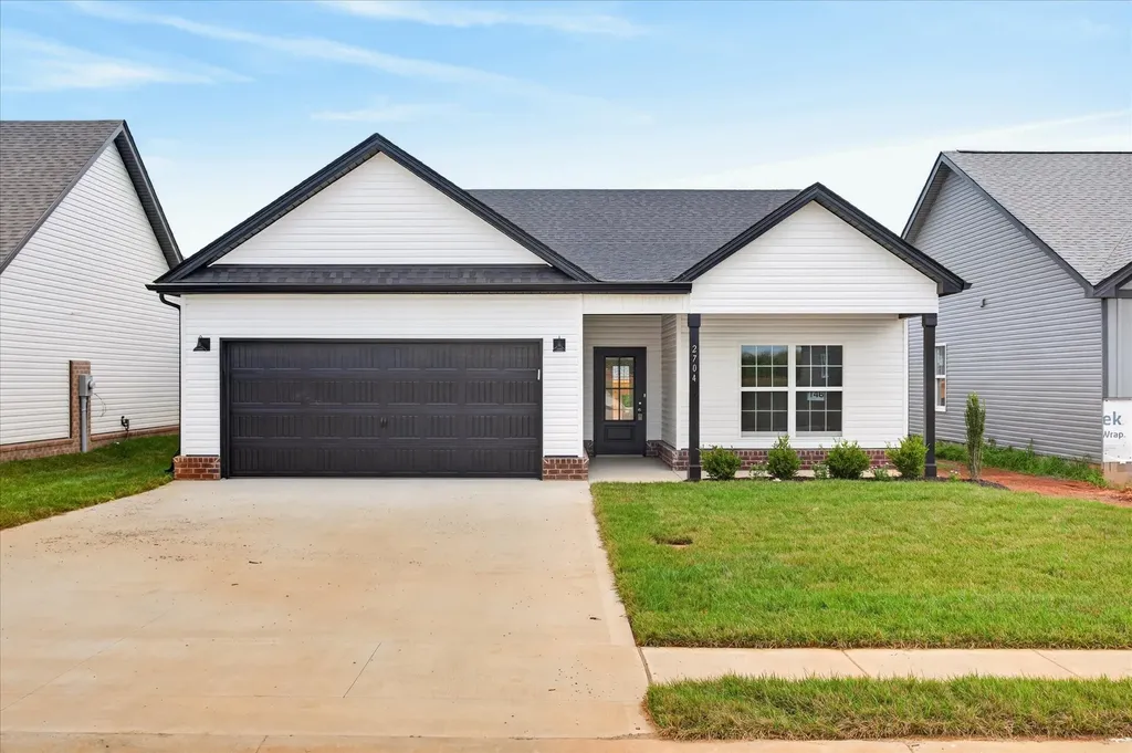2704 Brewster Drive Clarksville TN 37042