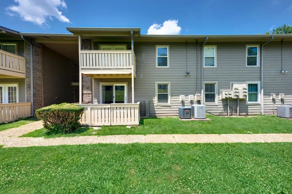 709 Ashlawn Place Nashville TN 37211