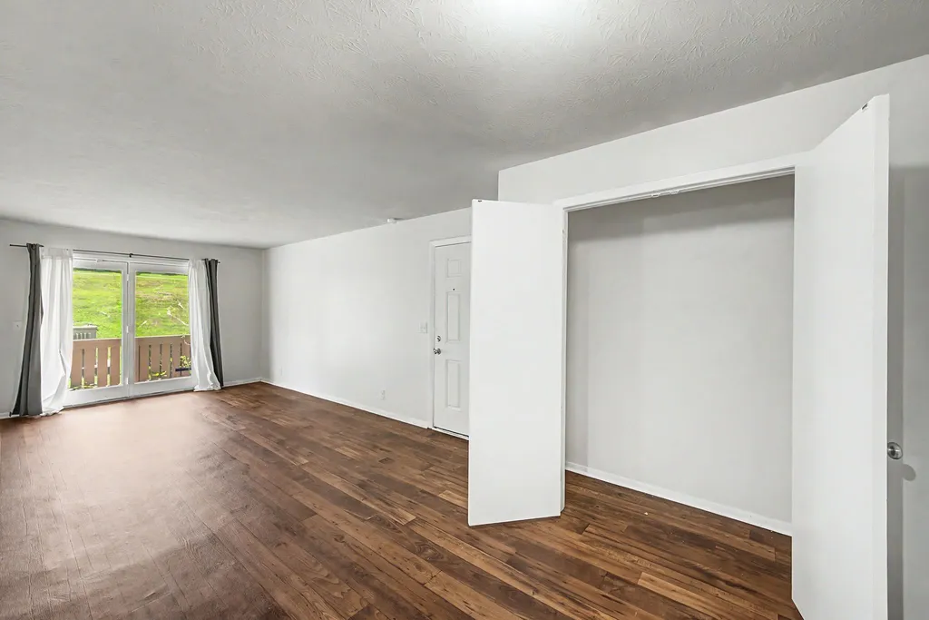709 Ashlawn Place Nashville TN 37211
