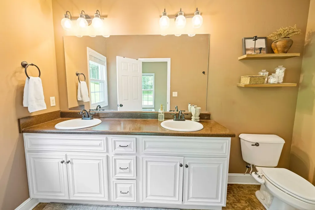 1210 Buckeye Road Fayetteville TN 37334