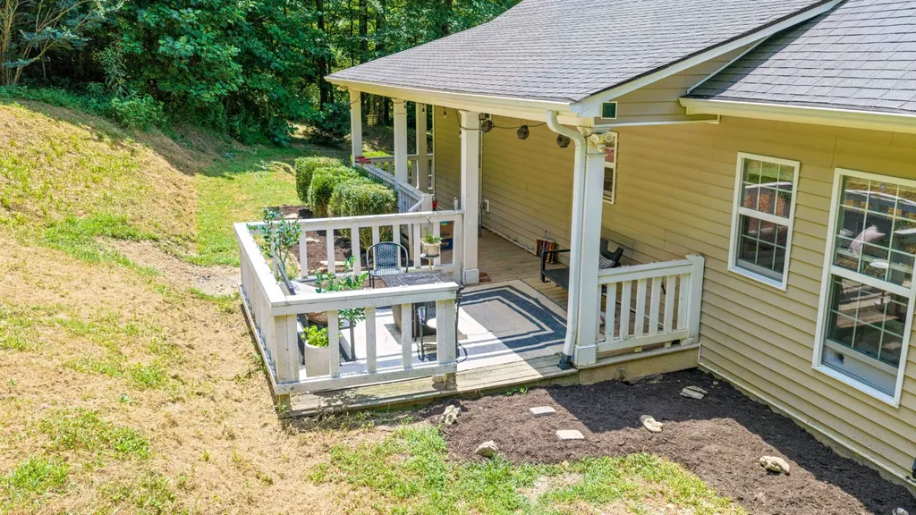 1210 Buckeye Road Fayetteville TN 37334