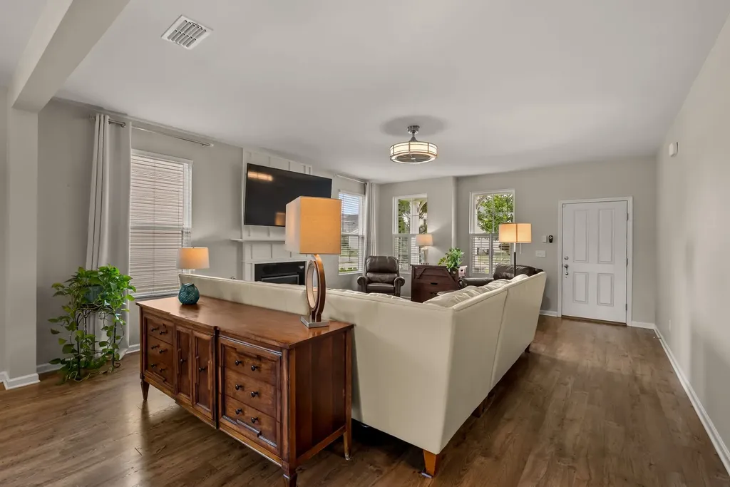 3619 Willow Bay Lane Murfreesboro TN 37128