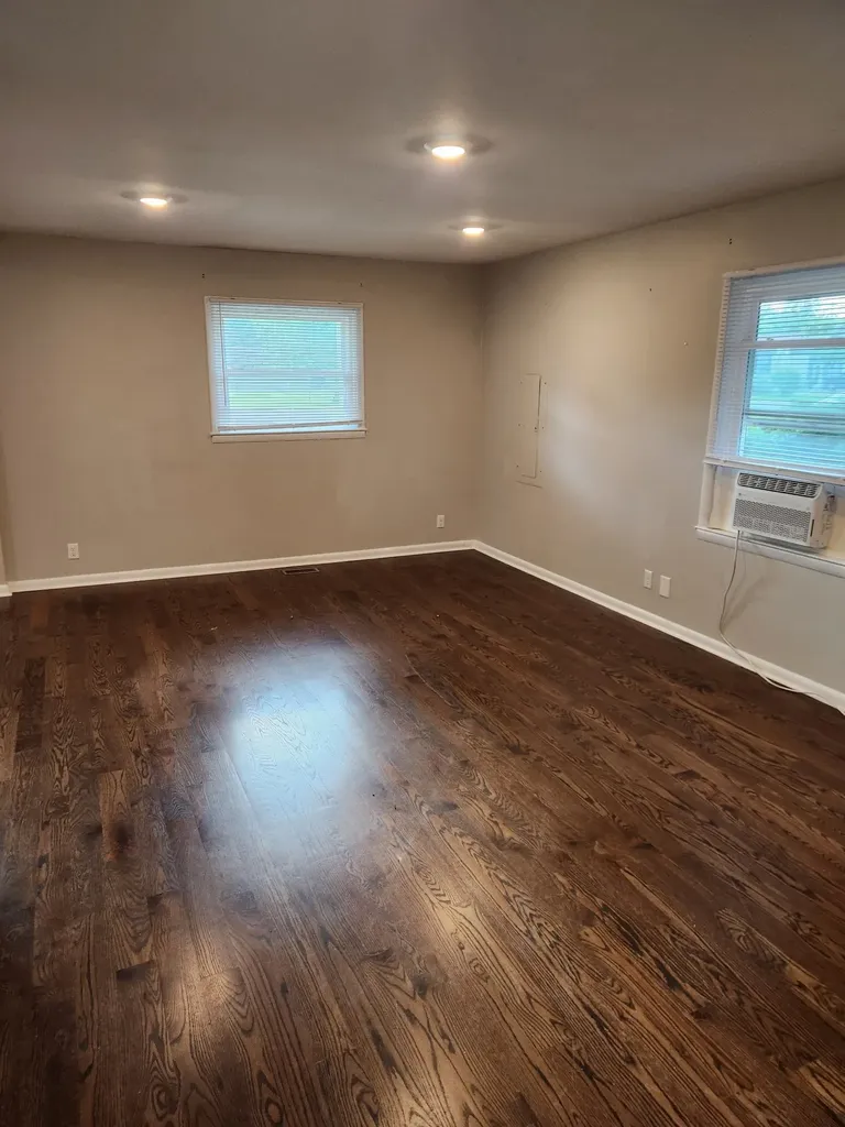 1306 White Boulevard Murfreesboro TN 37129