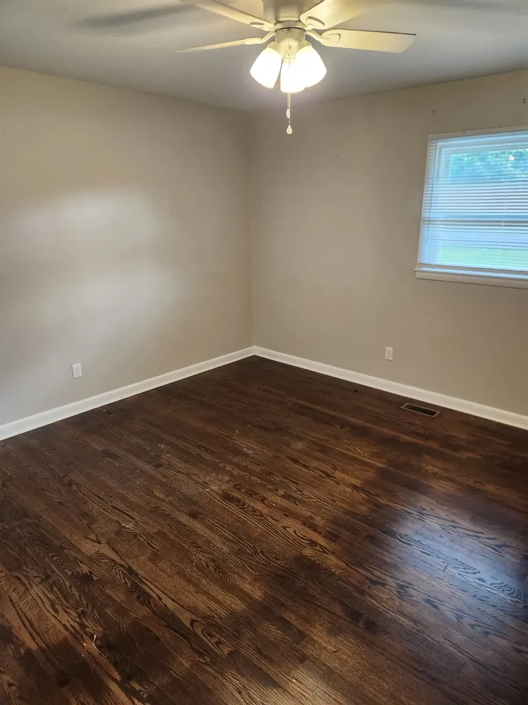 1306 White Boulevard Murfreesboro TN 37129