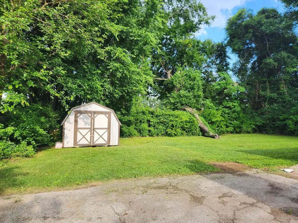 1306 White Boulevard Murfreesboro TN 37129