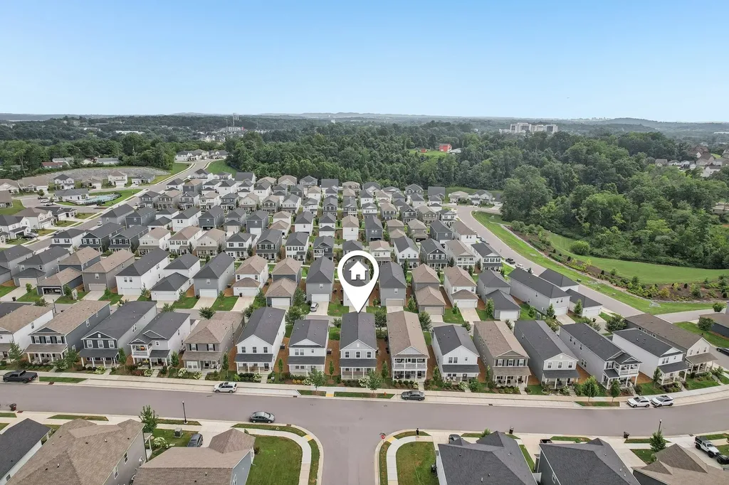 4901 Myra Drive Hermitage TN 37076