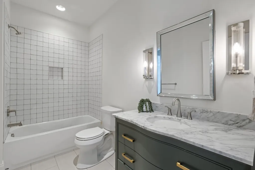 641 Brook Hollow Road Nashville TN 37205