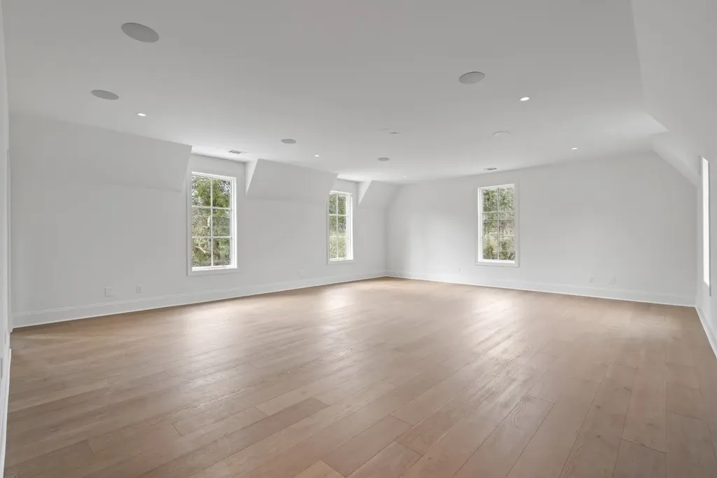 641 Brook Hollow Road Nashville TN 37205