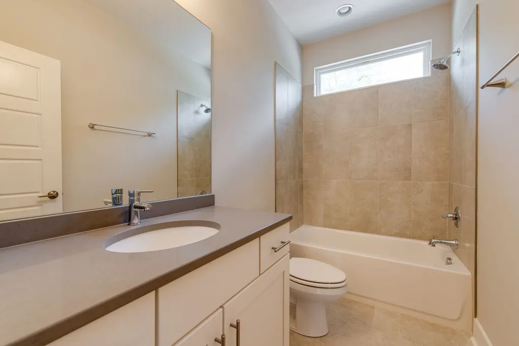 1209 Walsh Street Nashville TN 37208
