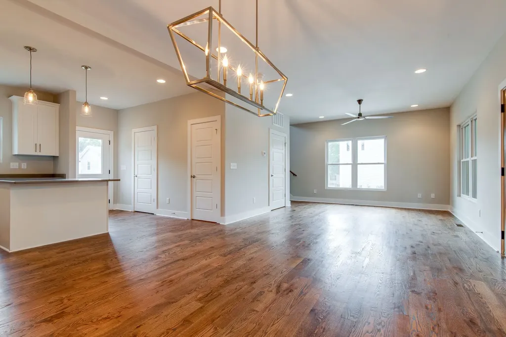1209 Walsh Street Nashville TN 37208