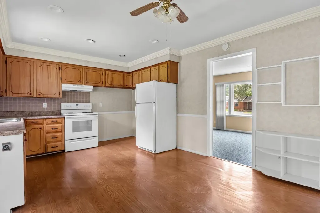 451 Carman Avenue New Johnsonville TN 37134