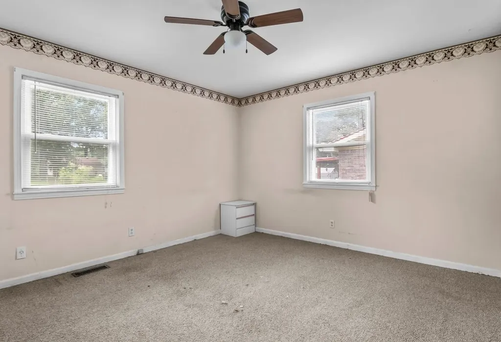 451 Carman Avenue New Johnsonville TN 37134