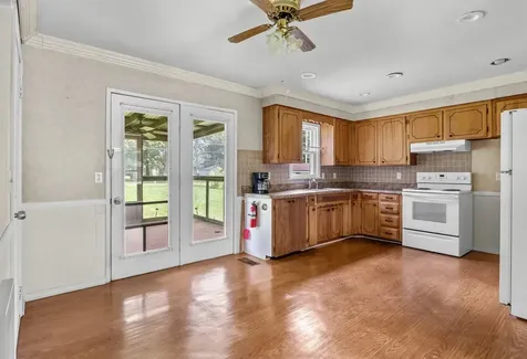 451 Carman Avenue New Johnsonville TN 37134