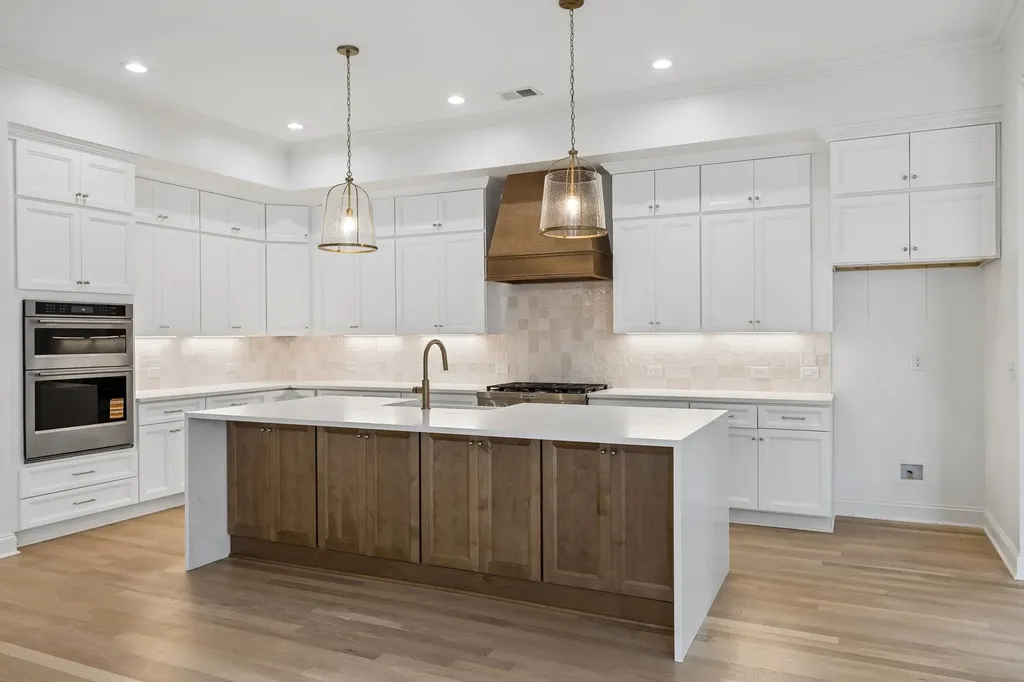 1176 Westhaven Boulevard Franklin TN 37064
