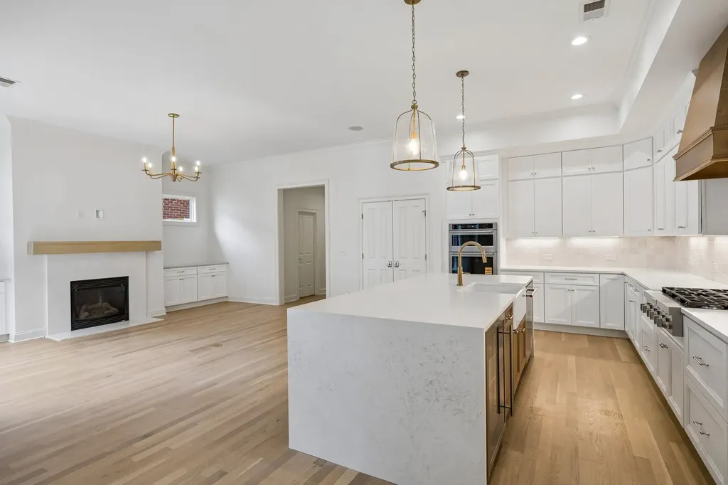 1176 Westhaven Boulevard Franklin TN 37064