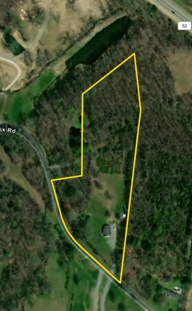325 Clyde Wix Road Westmoreland TN 37186