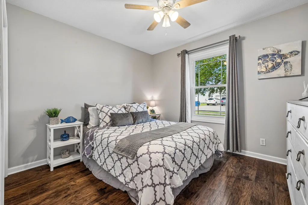 967 Cindy Jo Court Clarksville TN 37040