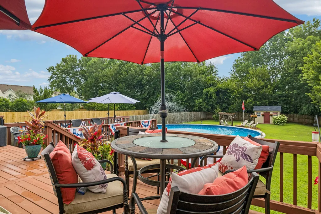 967 Cindy Jo Court Clarksville TN 37040