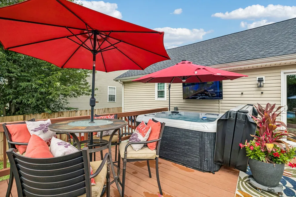 967 Cindy Jo Court Clarksville TN 37040