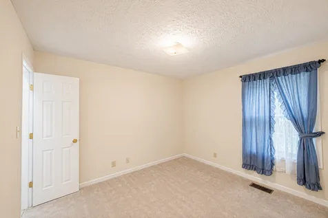 419 Woodale Drive Clarksville TN 37042